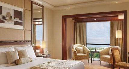 Lemon Tree Premier Jaipur Room Type - Premier Twin Room