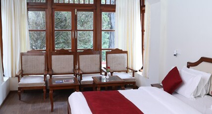 KSTDC Hotel Mayura Sudarshan Ooty Room Type - Heritage Family Suite ( New Block)