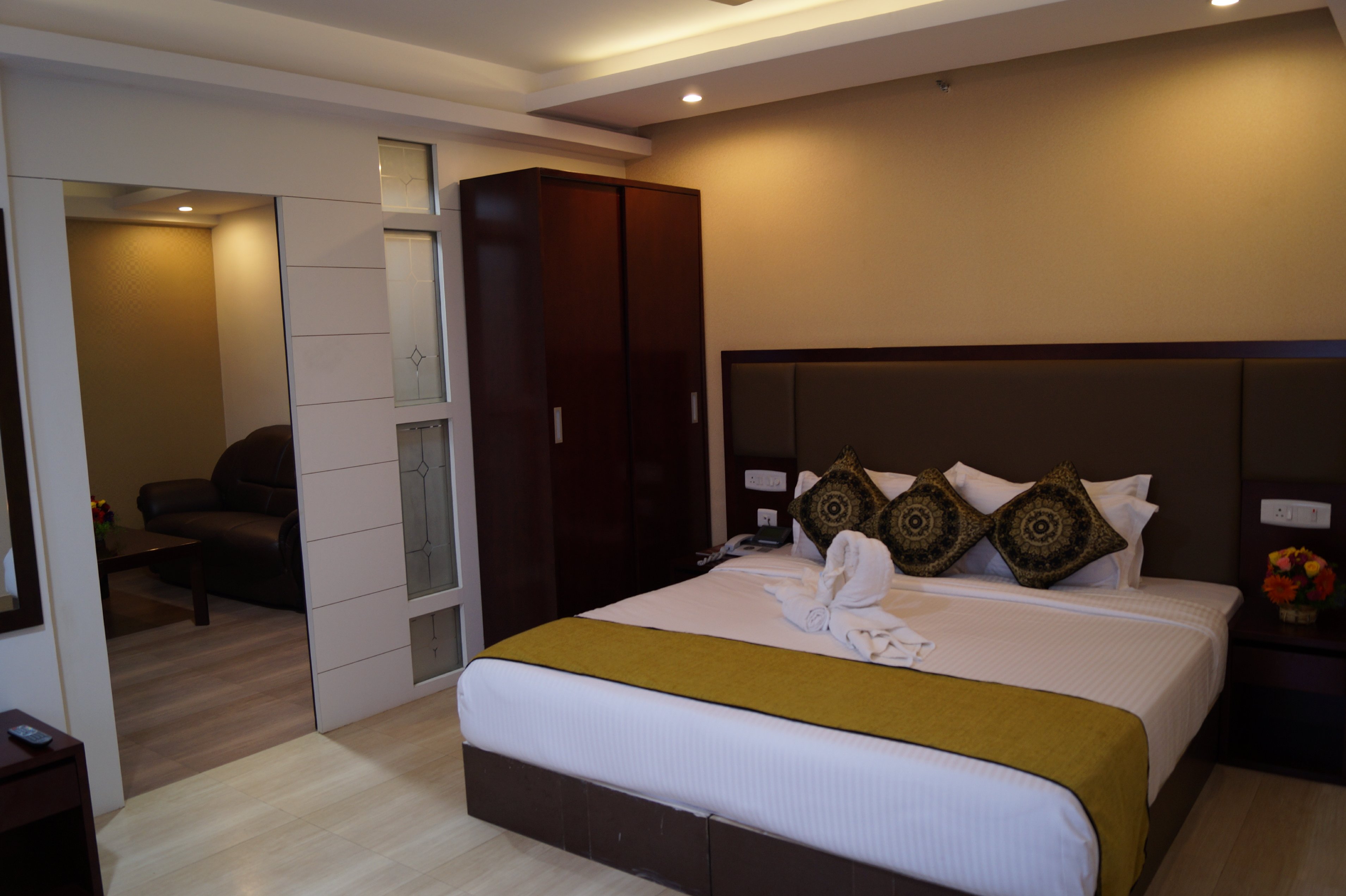 Hotel Winsar Park - Tap to explore photos
