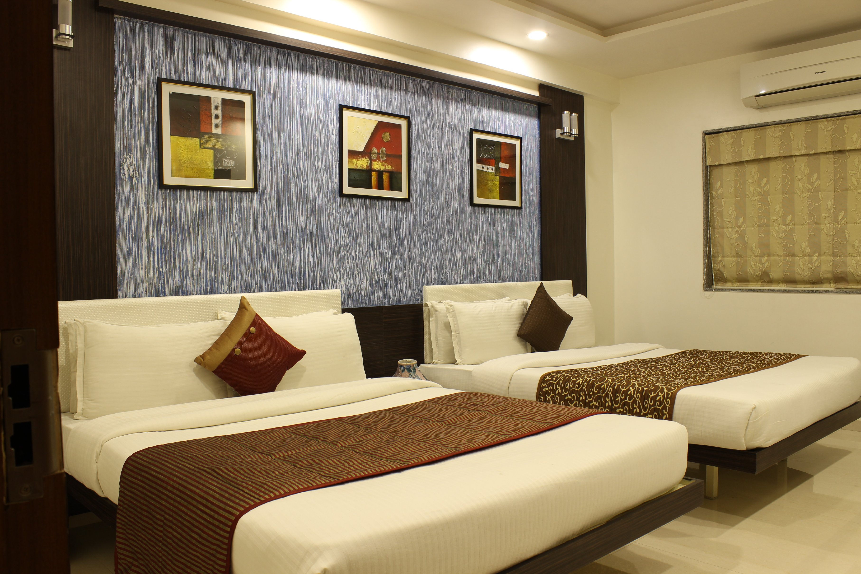 Hotel Jyoti Room Type - Club Room