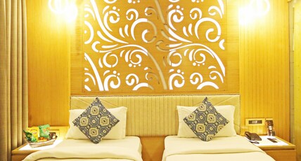 JRD Luxury Room Type - Premium Twin Bed room -Local id not allowed