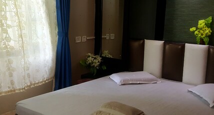 Hotel Mountain View Room Type - Deluxe Room (Only 2 person).