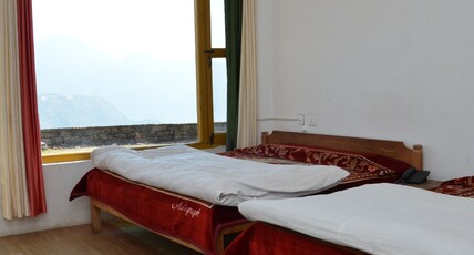 Milam Inn, Munsiyari Room Type - Four Beded Deluxe