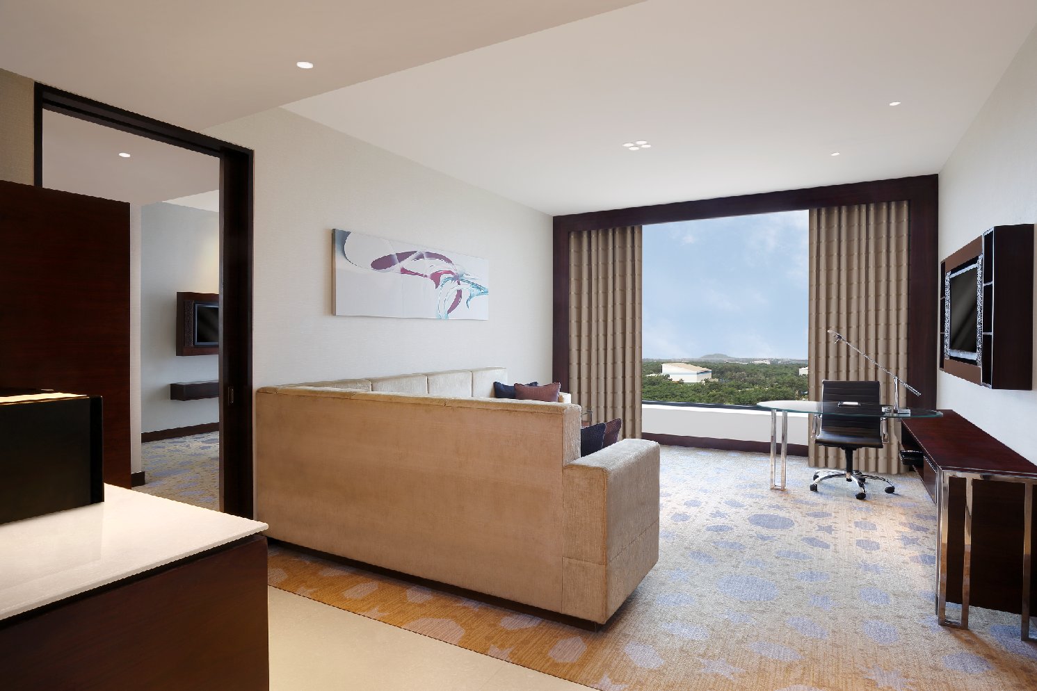Courtyard by Marriott Pune Chakan Room Type - Junior Suite with Seating Area