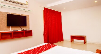 Pleasant Inn Room Type - Deluxe AC Pleasant Inn Room Type - Deluxe AC