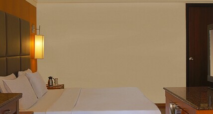 The Classique Club Room Type - Deluxe Rooms