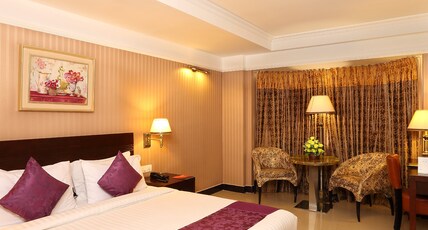 Cochin Legacy Vyttila Room Type - Deluxe Room