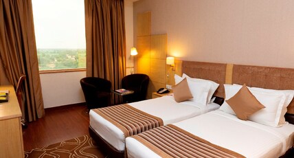 Ramada by Wyndham Neemrana Room Type - Executive Room with BathTub