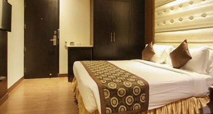 Hotel Mandarin Room Type - Deluxe Rooms
