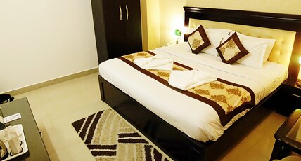 Hotel Yog Vashishth (Near Parmarth Niketan) Room Type - Superior Room