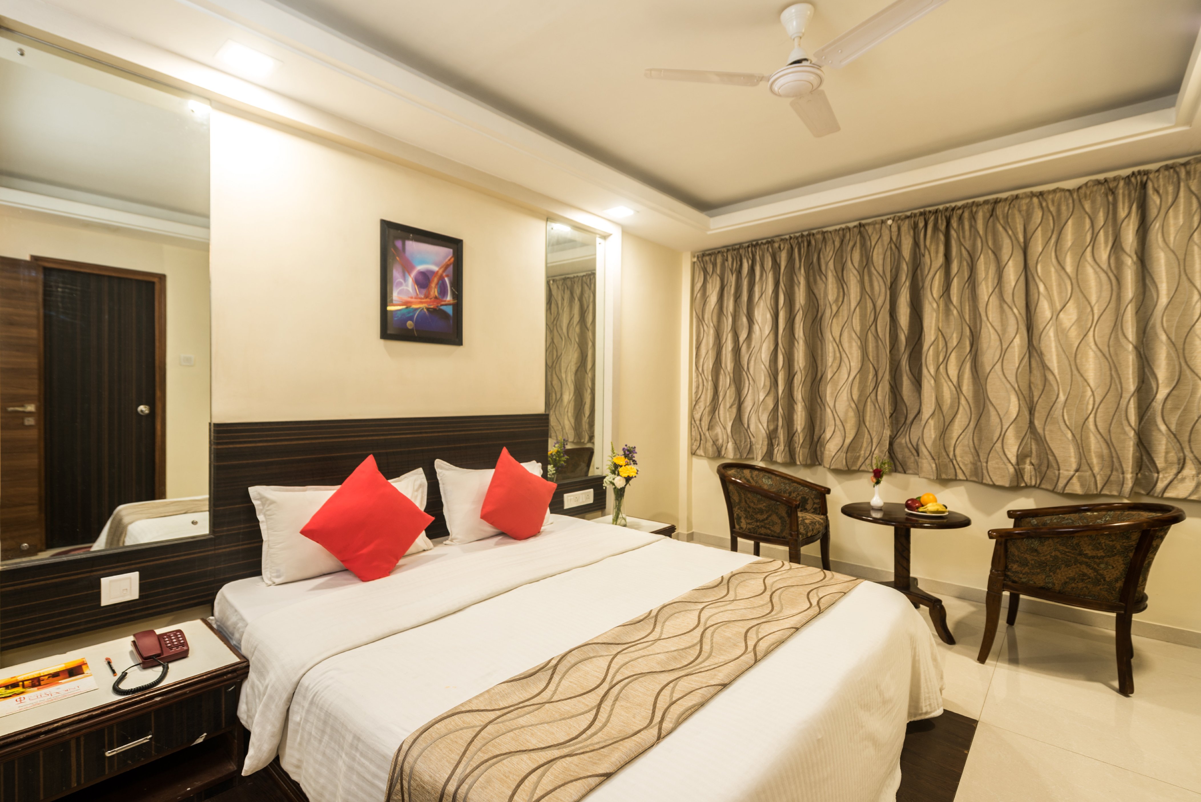 Hotel City Point Room Type - Deluxe Room