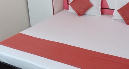 Hotel Su Shree Continental Room Type - Standard Double Room with Fan