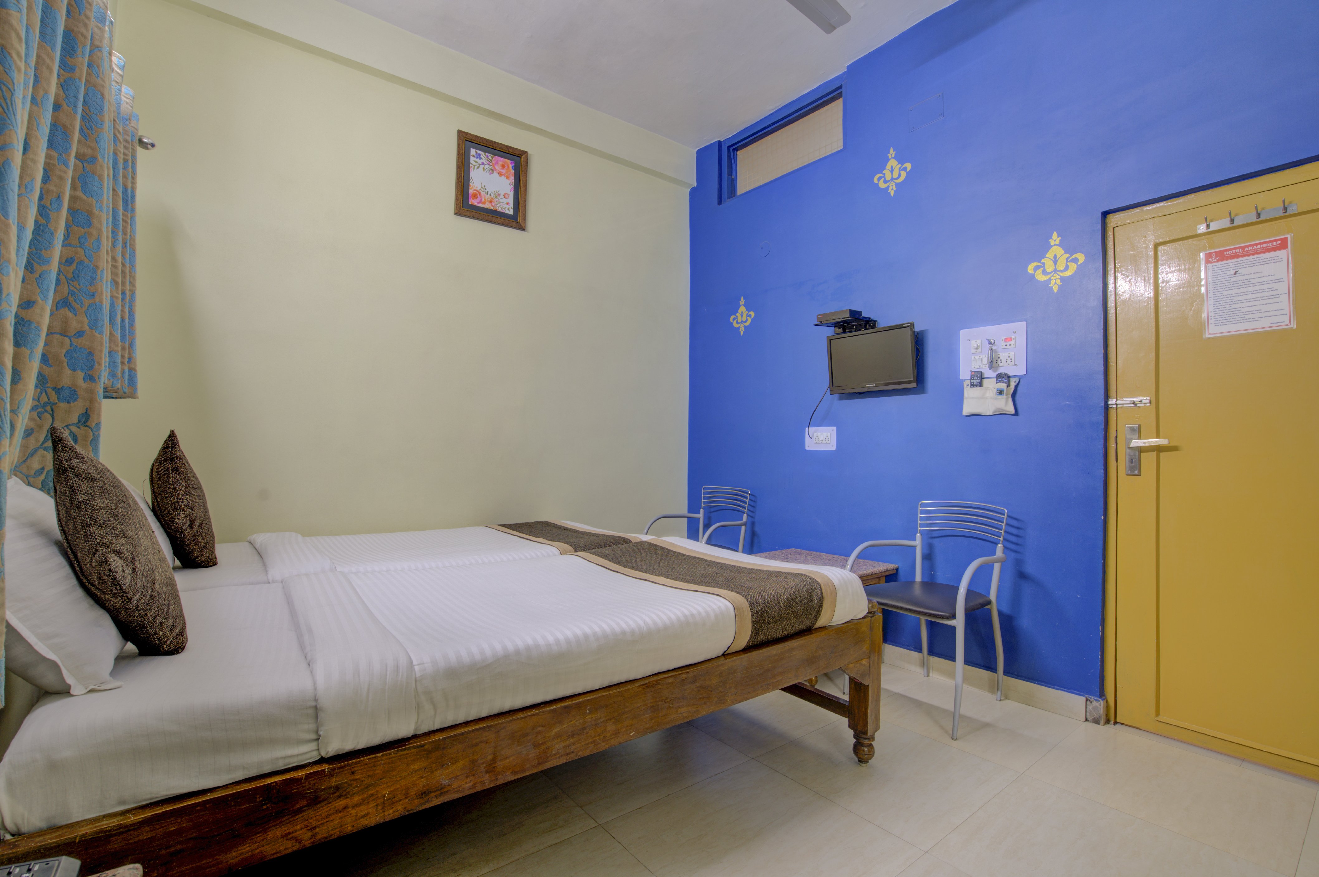 Hotel Akashdeep - Tap to explore photos