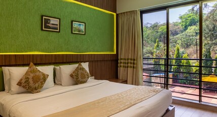 Zara's Resort Room Type - Deluxe Premium Room