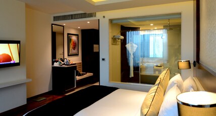 Howard Johnson by Wyndham, Hebbal Room Type - 2 Queen Beds, Business Room, Non-Smoking
