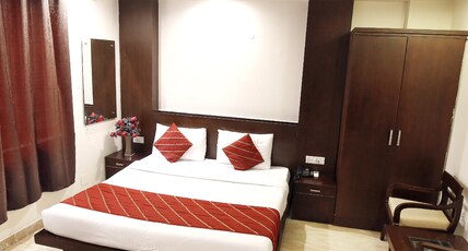 Hotel Paradise Inn Room Type - Super Deluxe Room