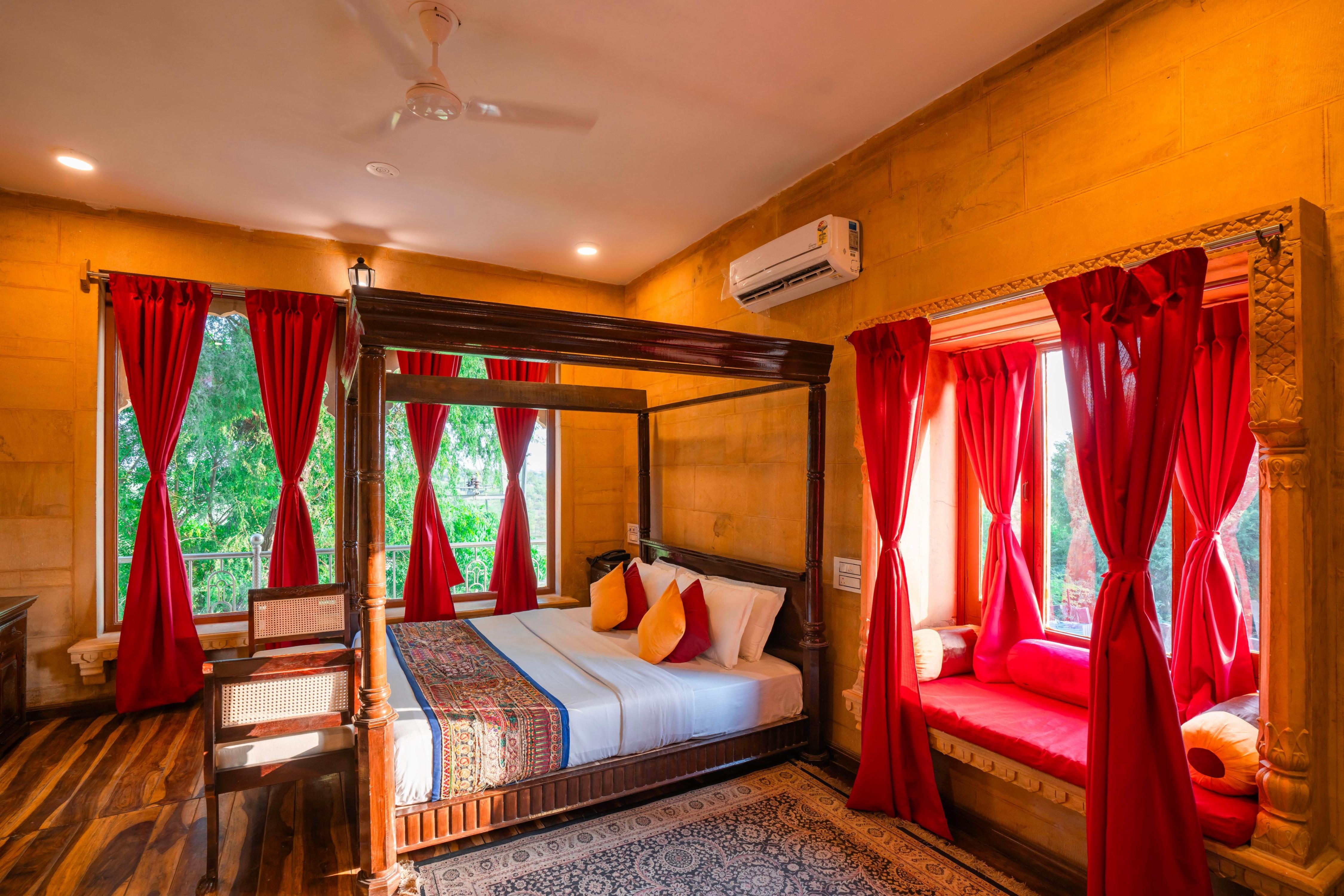HOTEL HELSINKI HOUSE Room Type - Superior Double Room with Sofa and Jharokha