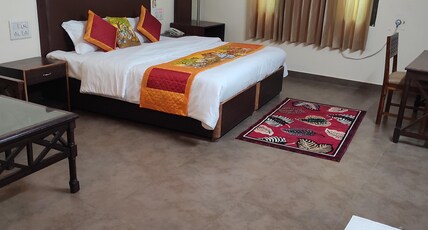 Hotel Sohandeep Room Type - Super Deluxe Room