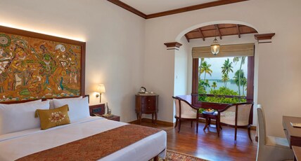 The Leela Ashtamudi, A Raviz Hotel Room Type - Grand Heritage Lake View