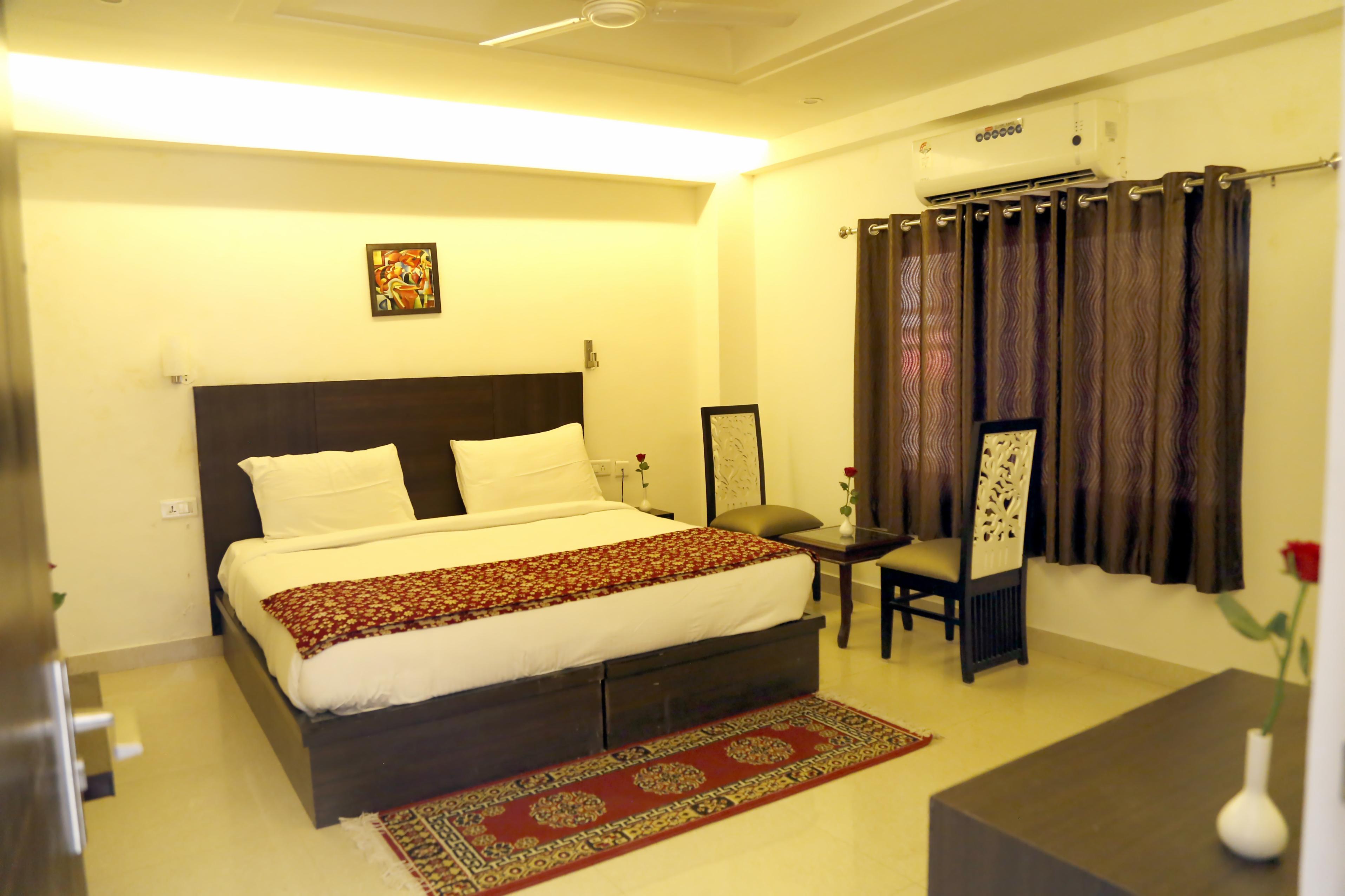 Hotel The Idea Inn - Tap to explore photos