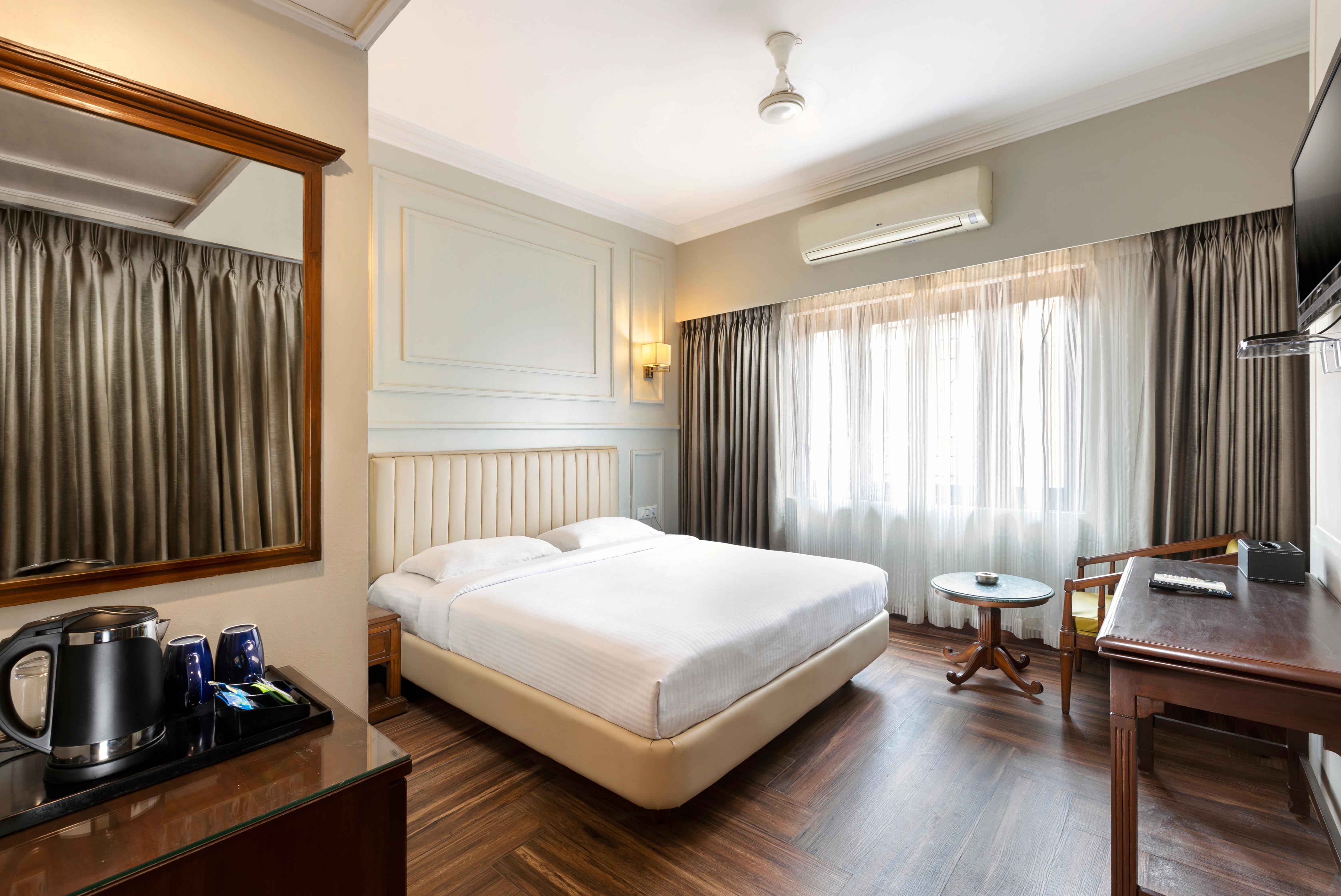 Grand Kalinga Hotel - Tap to explore photos
