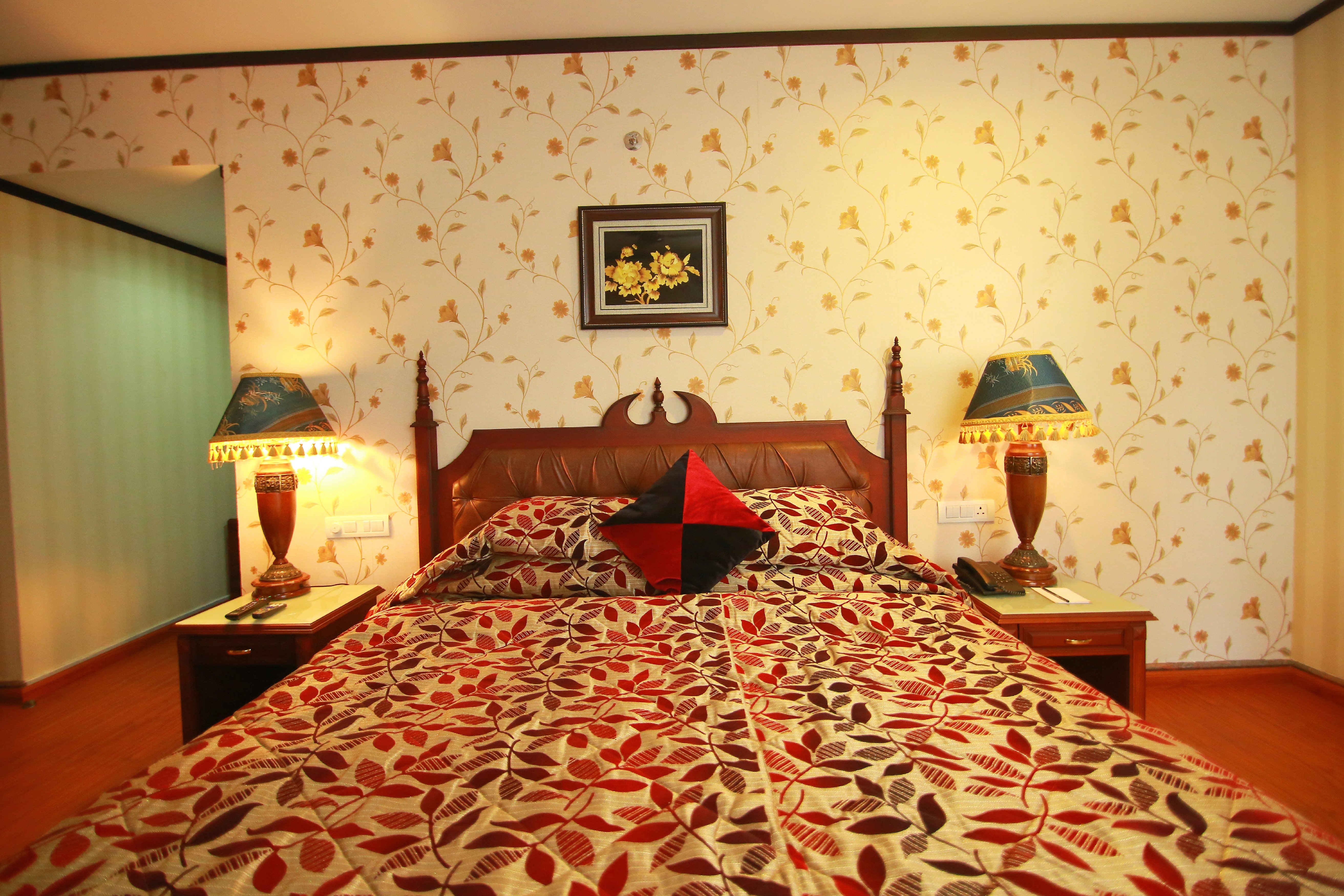 Madathil Regency Hotel Room Type - Suite