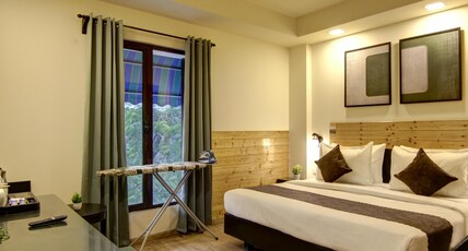 Saltstayz Select - Nehru Place & New Friends Colony Room Type - Family Room Saltstayz Select - Nehru Place & New Friends Colony Room Type - Family Room