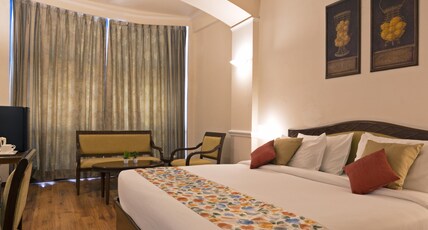 Hotel Crystal Palace Room Type - Super Deluxe Room