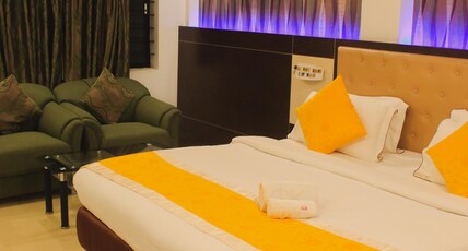 The Grand Krishna Luxury Hotel Room Type - Executive Room Ac