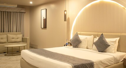 Papaya Tree Room Type - Suite Room with Jaccuzzi