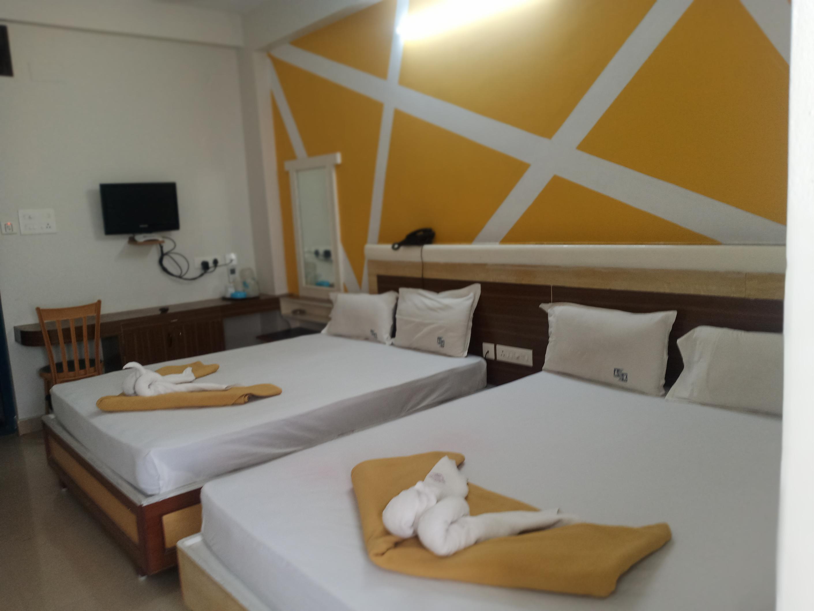 A.S.K Residency Room Type - FOUR BED NON AC ROOM
