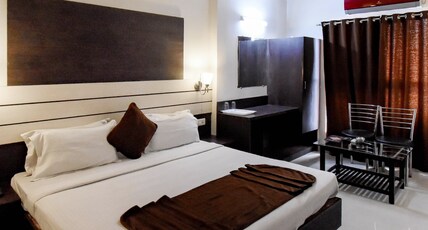 Hotel Anushree Room Type - Executive Double Bed Room