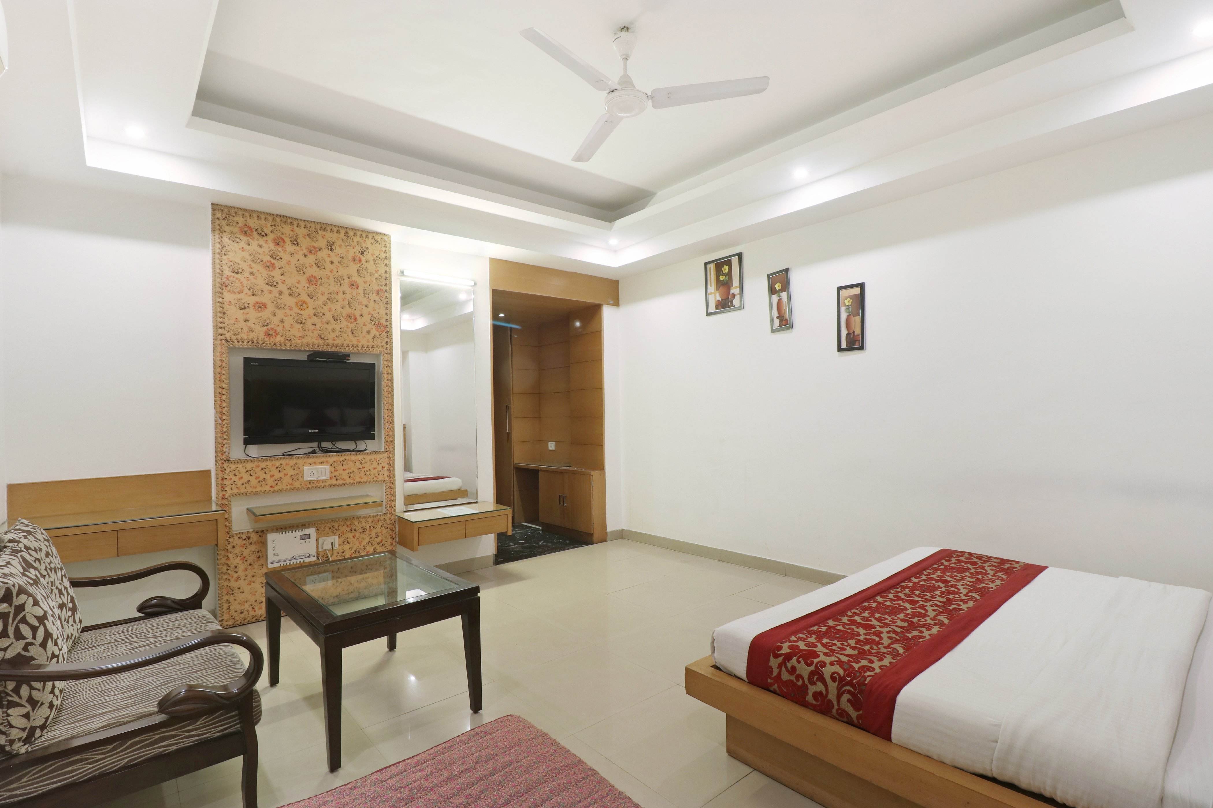 Hotel Krishna Deluxe By RCG Hotels - Tap to explore photos