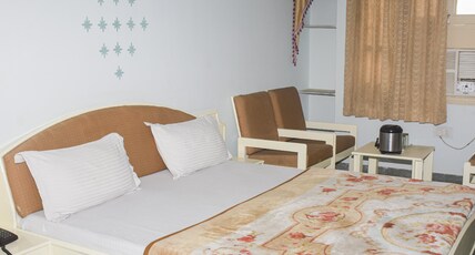 Hotel Gokul Dham Room Type - Super Deluxe