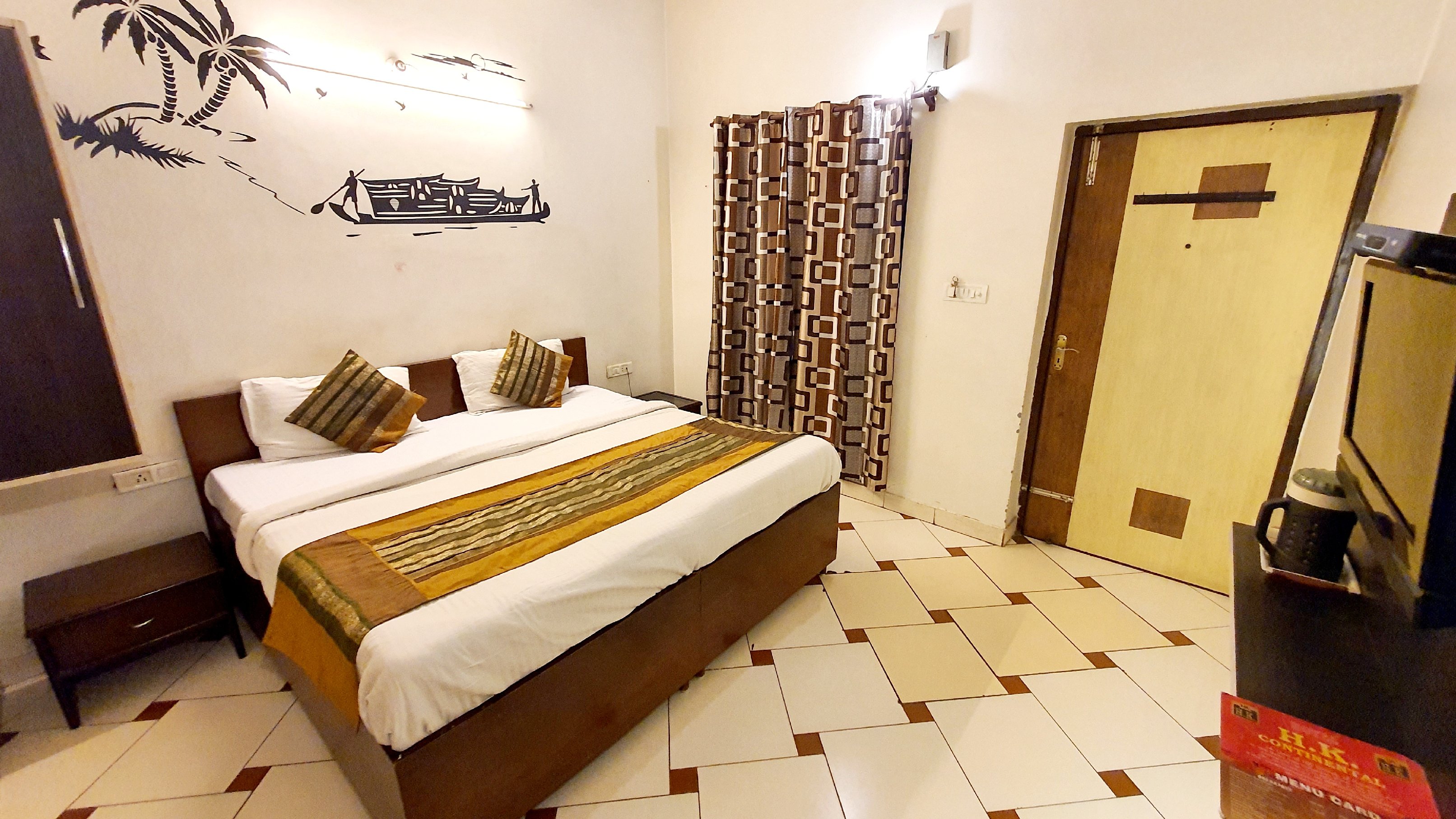 Hotel Hk continental Room Type - Standard Room