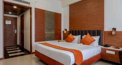 Sterling V Grand Madurai Room Type - Classic Room