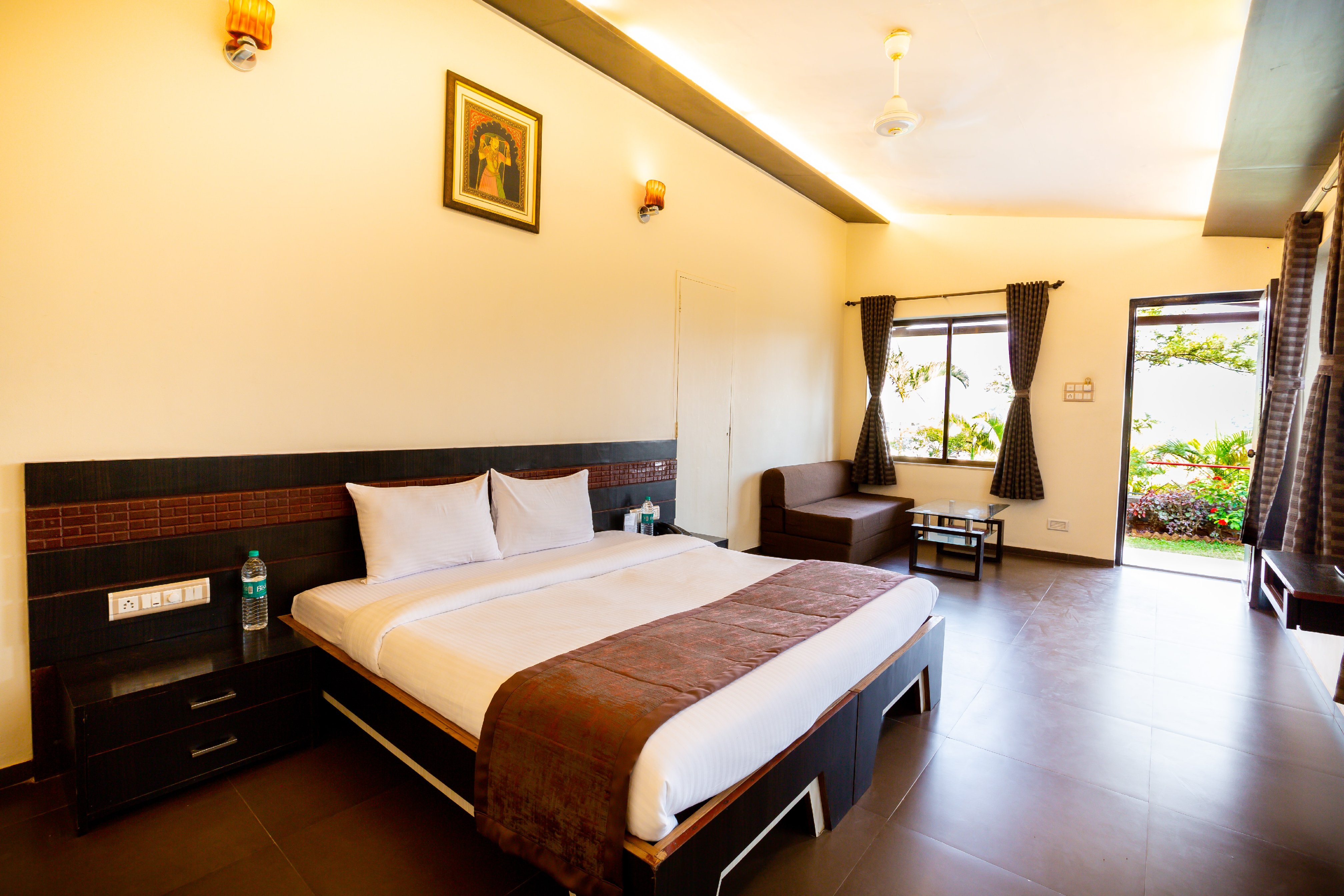 Cloud 9 Hills Resort - Tap to explore photos