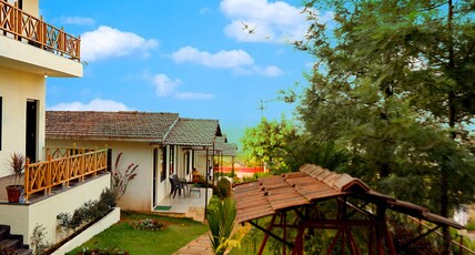 Cloud 9 Hills Resort Room Type - 3 Bedroom Luxury Villa for 10 persons