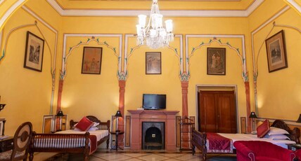 Narain Niwas Palace - A Luxury Heritage Hotel Room Type - Kanota Suite