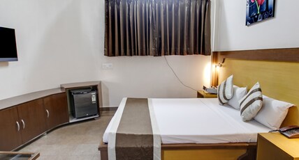 Hotel Dolphin Room Type - Deluxe Room