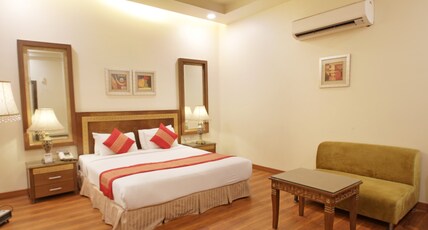 Hotel Picasso - Paschim Vihar Room Type - Luxury Room Hotel Picasso - Paschim Vihar Room Type - Luxury Room