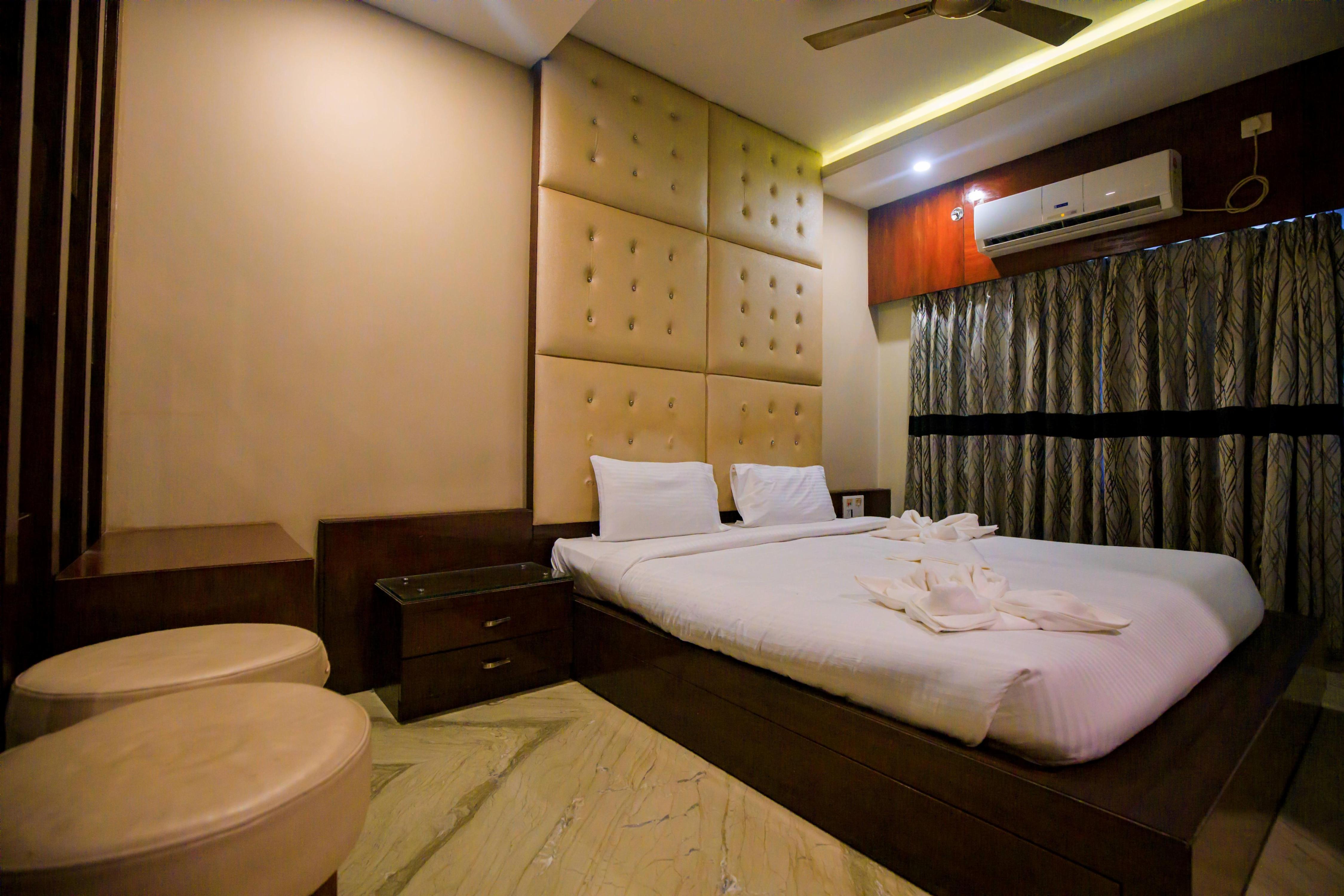 Hotel Welcome Palace Room Type - Welcome Executive Suite