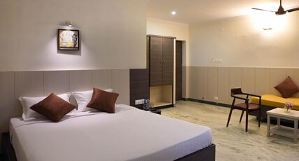 hotel green park Room Type - Business Suite
