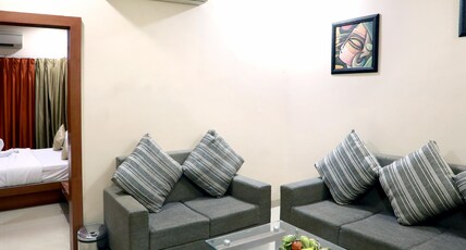 Hotel Shri Khedapati International Room Type - Suite Room