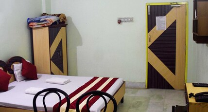 Hotel Amarabati Room Type - Super Deluxe AC