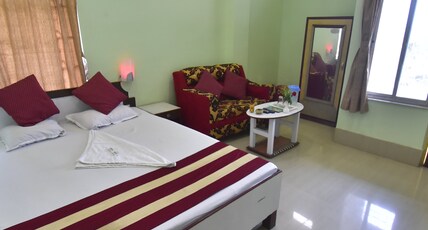 Hotel Amarabati Room Type - Deluxe Double Non AC