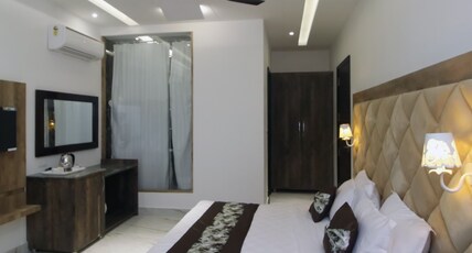 Hotel 8th Planet Room Type - SUPERIOR DOUBLE