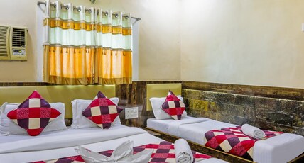 Golden Plaza Room Type - Triple Ac Room