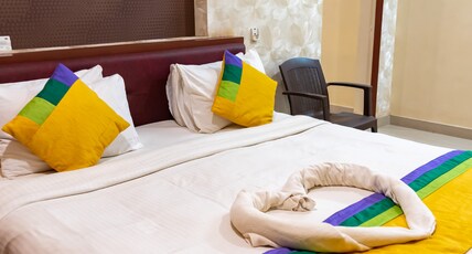 KONARK RESIDENCY Room Type - Deluxe Room