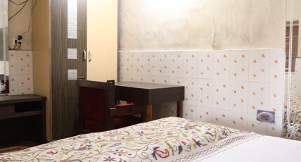 Hotel Moon and Restaurant Room Type - Deluxe Cottage